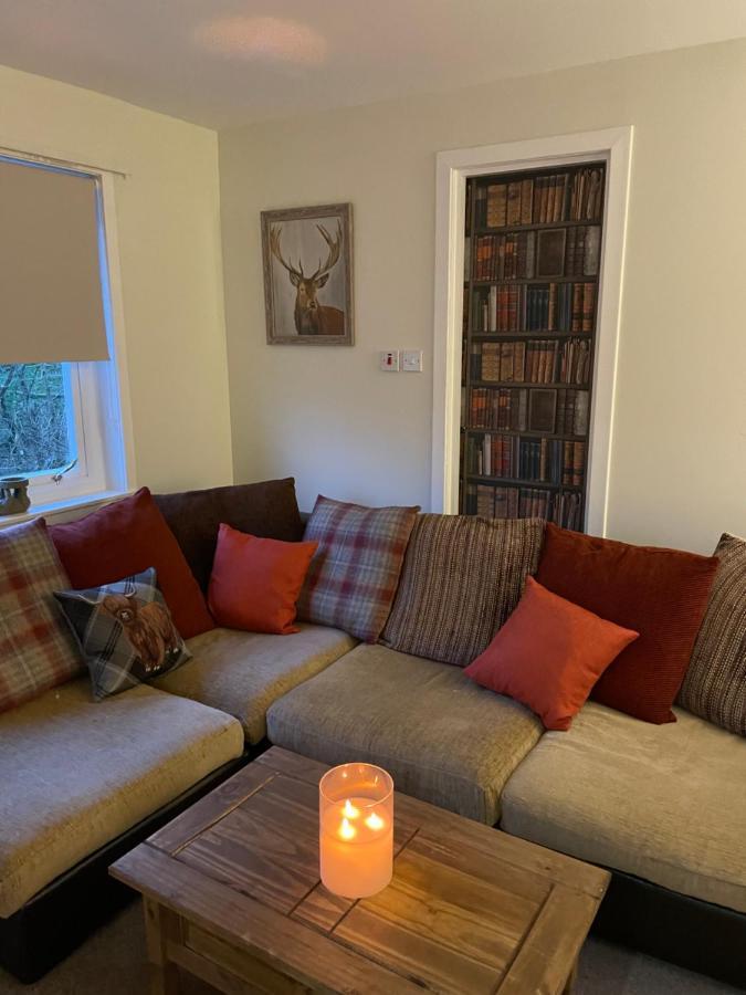 Charleston Apartment Self Catering 5 Min Drive From Town Centre Inverness Exteriör bild