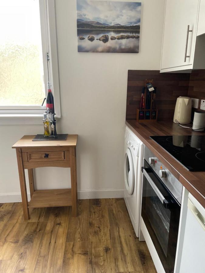 Charleston Apartment Self Catering 5 Min Drive From Town Centre Inverness Exteriör bild
