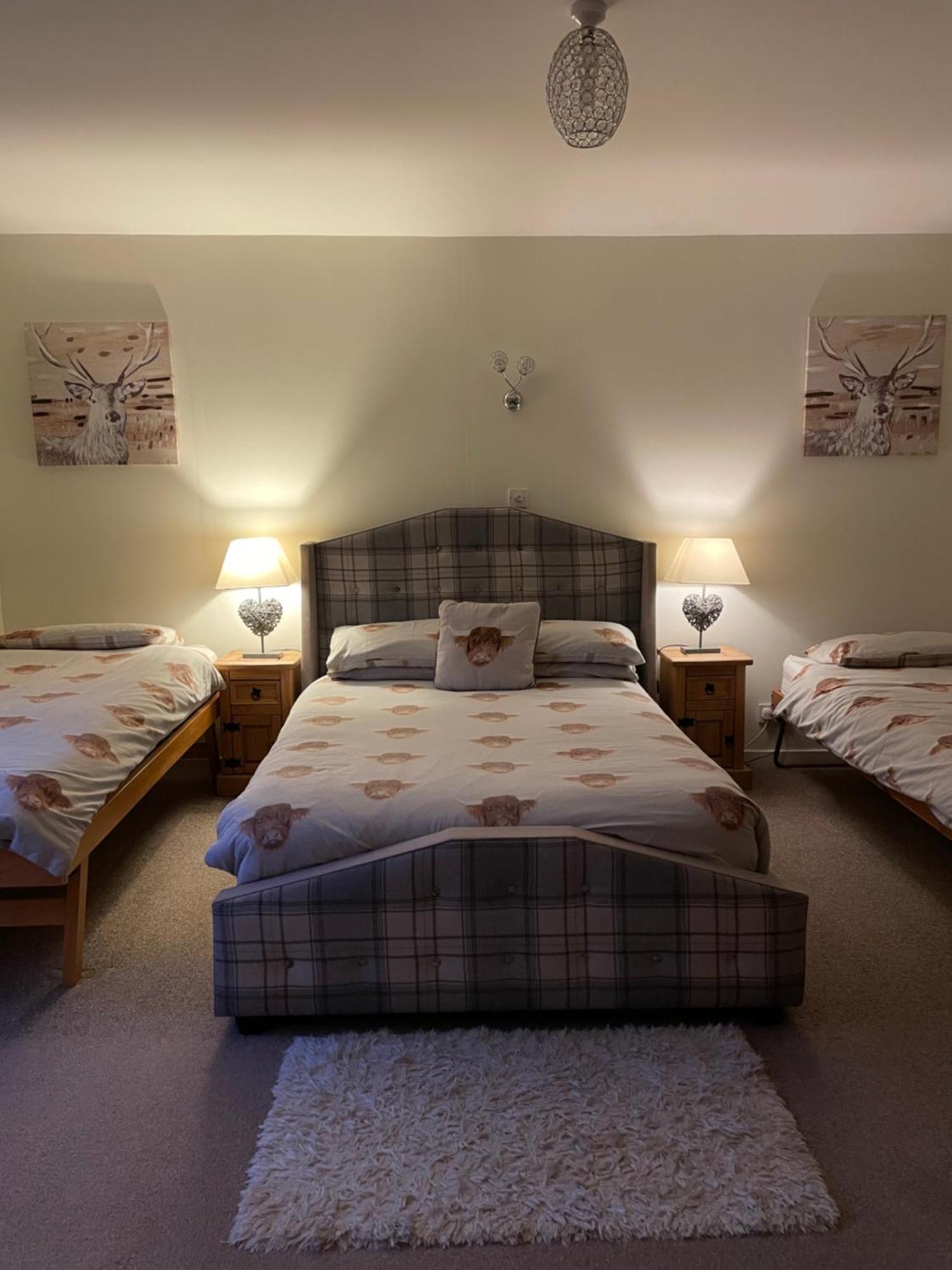Charleston Apartment Self Catering 5 Min Drive From Town Centre Inverness Exteriör bild
